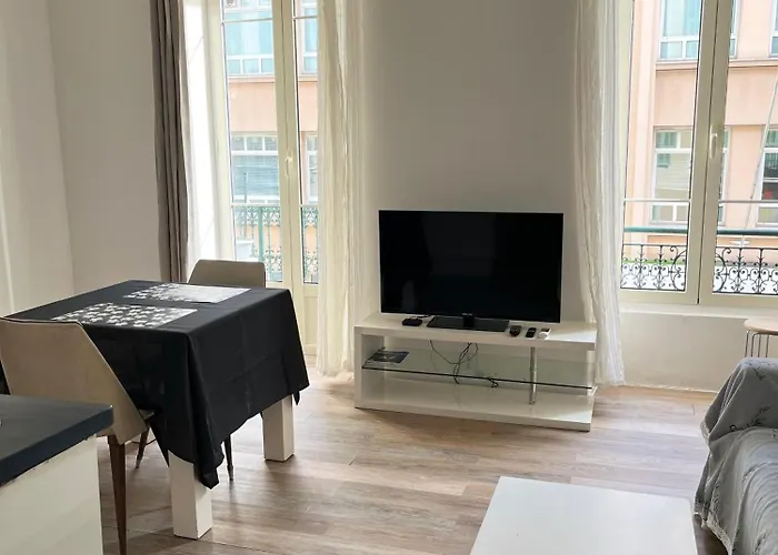 Mezzanine - Clim Balcon - Centre Appartement *